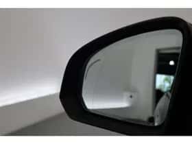 Volvo XC40 (2022) thumbnail 9