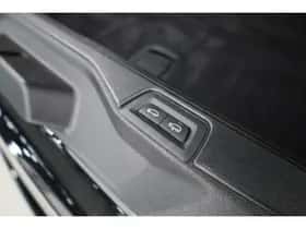 BMW X5 (2022) thumbnail 54