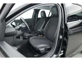 Opel Corsa (2022) thumbnail 3