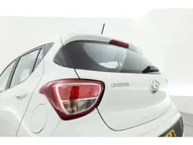 Hyundai i10 (2017) thumbnail 34