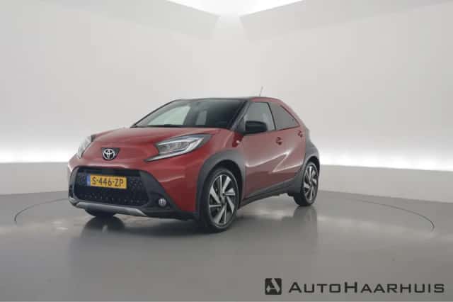 Toyota Aygo (2023) thumbnail 1