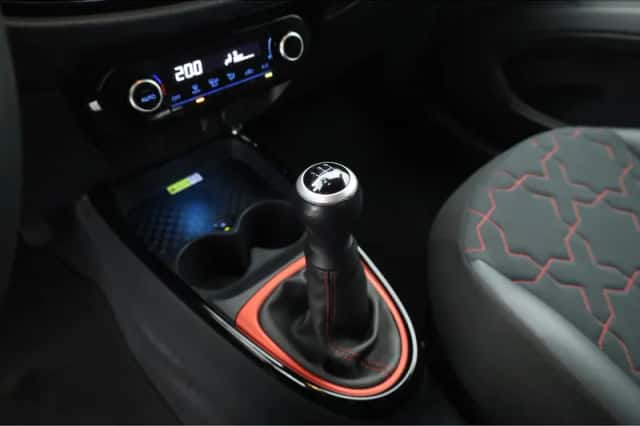 Toyota Aygo (2023) thumbnail 6