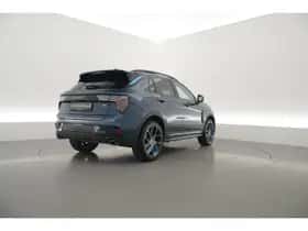 Lynk & Co 01 (2023) thumbnail 2