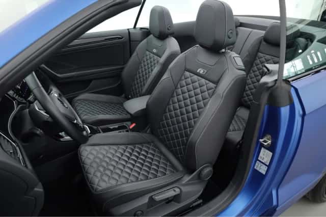 Volkswagen T-Roc (2021) thumbnail 3