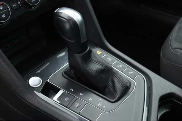 Volkswagen Tiguan (2020) thumbnail 6