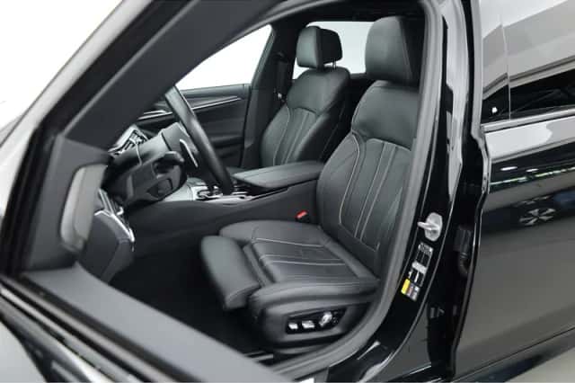 BMW 5-Serie (2024) thumbnail 3