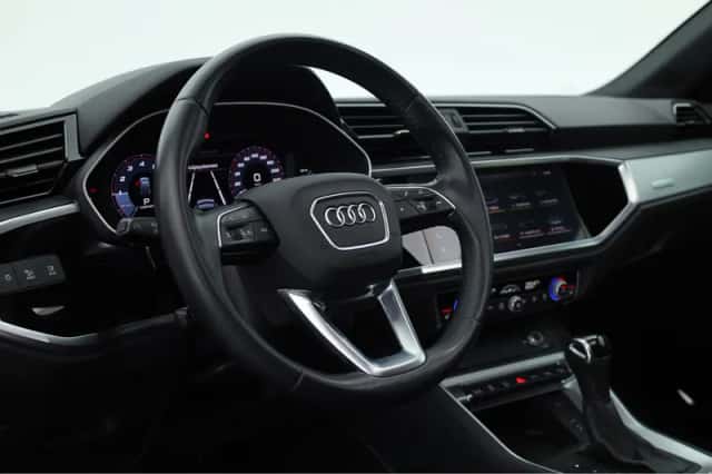 Audi Q3 (2020) thumbnail 6