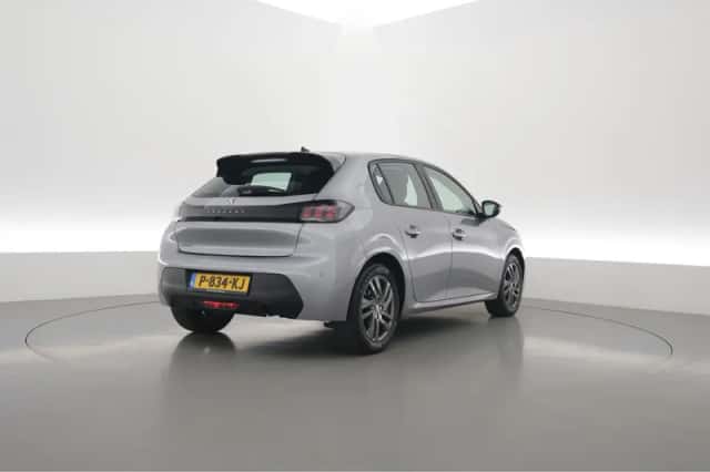 Peugeot 208 (2022) thumbnail 2