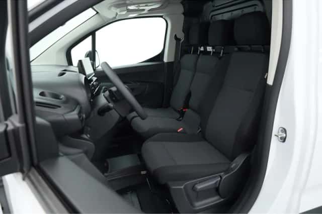 Toyota Proace (2026) thumbnail 3