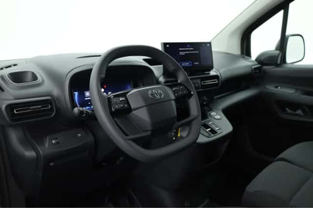 Toyota Proace (2026) thumbnail 5