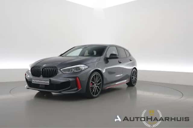 BMW 1-Serie (2021) thumbnail 1