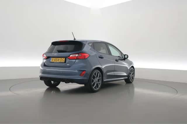 Ford Fiesta (2023) thumbnail 2