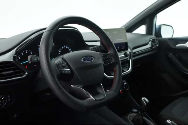 Ford Fiesta (2023) thumbnail 6