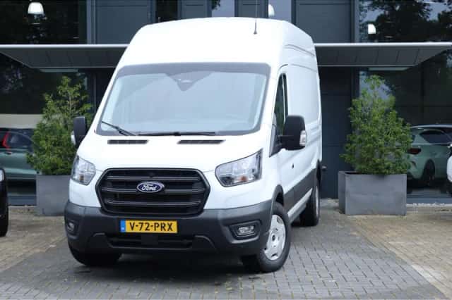 Ford Transit (2024) thumbnail 1