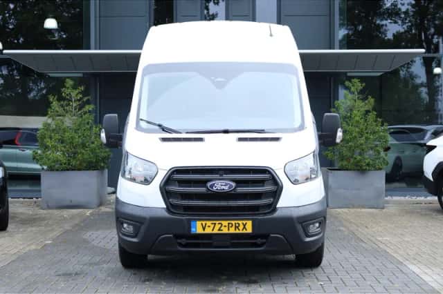 Ford Transit (2024) thumbnail 2