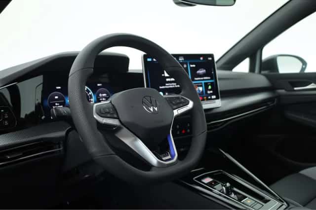 Volkswagen Golf (2026) thumbnail 6