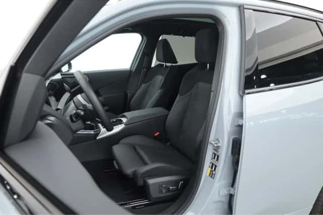BMW X3 (2026) thumbnail 3