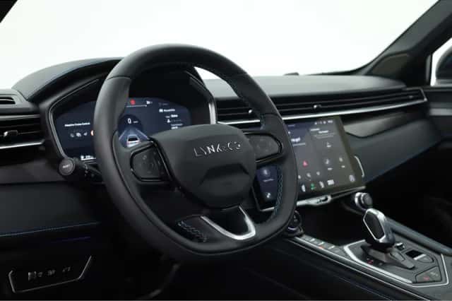 Lynk & Co 01 (2025) thumbnail 6