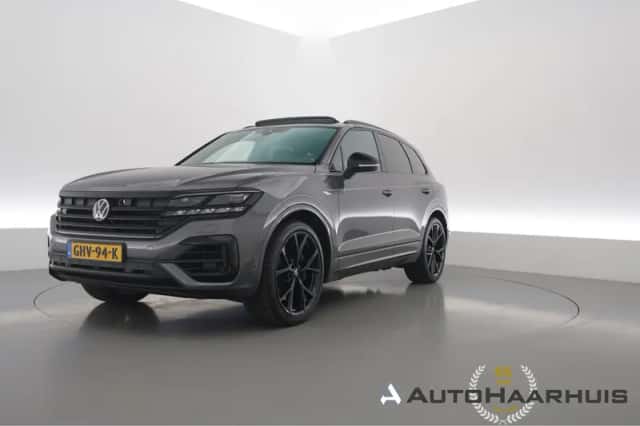 Volkswagen Touareg (2024) thumbnail 1
