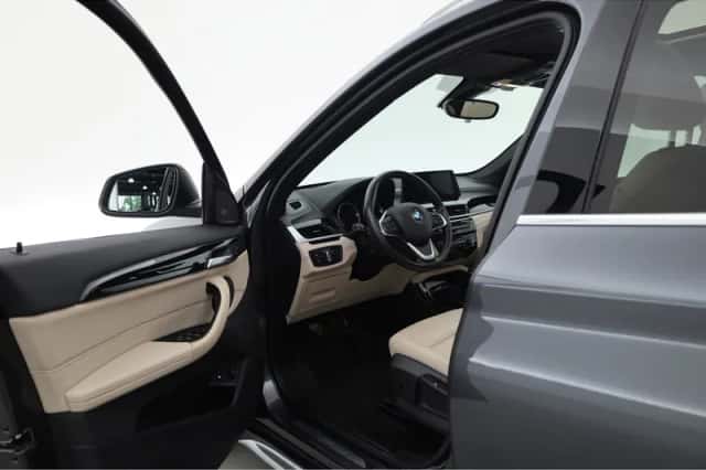 BMW X1 (2020) thumbnail 5