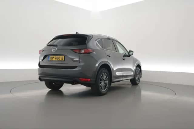 Mazda CX-5 (2018) thumbnail 2