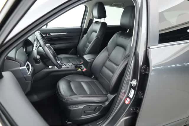 Mazda CX-5 (2018) thumbnail 3