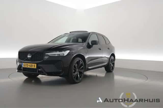 Volvo XC60 (2024) thumbnail 1