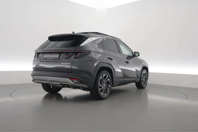 Hyundai Tucson (2024) thumbnail 2