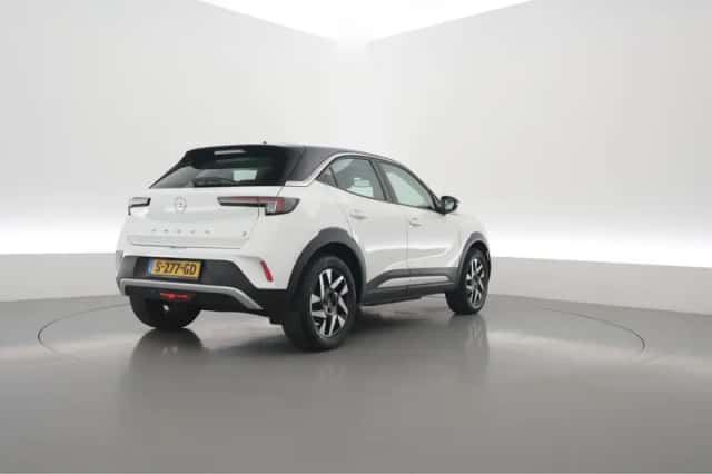 Opel Mokka-e (2022) thumbnail 2