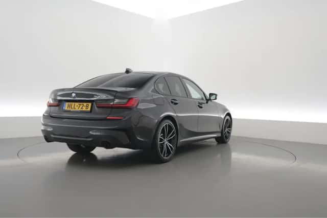 BMW 3-Serie (2022) thumbnail 2