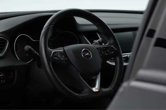 Opel Grandland X (2020) thumbnail 6