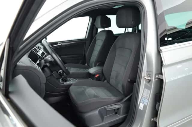 Volkswagen Tiguan (2019) thumbnail 3