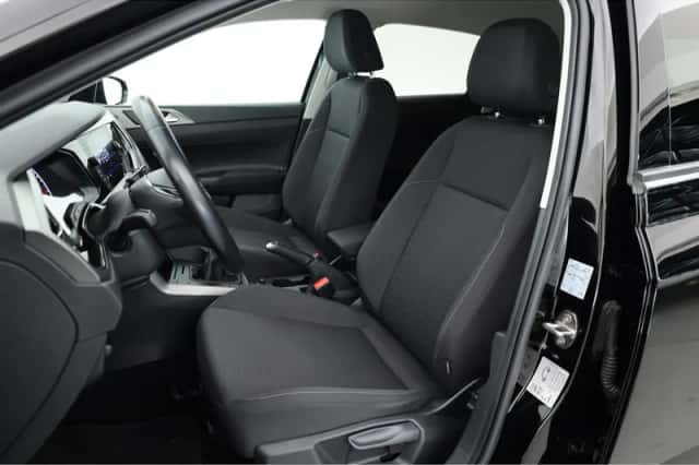 Volkswagen Polo (2019) thumbnail 3