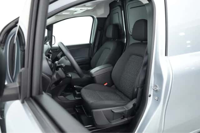 Mercedes-Benz Citan (2024) thumbnail 3