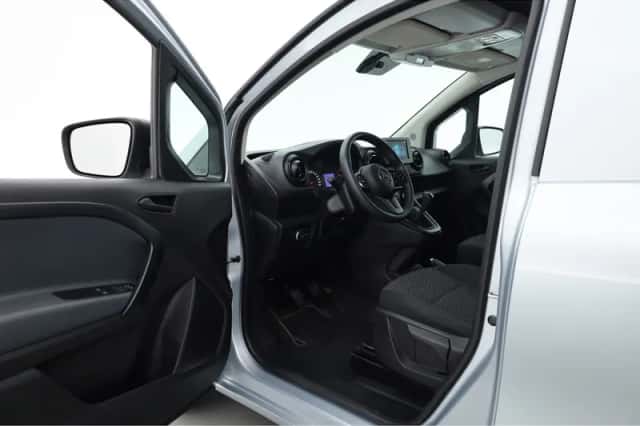 Mercedes-Benz Citan (2024) thumbnail 5