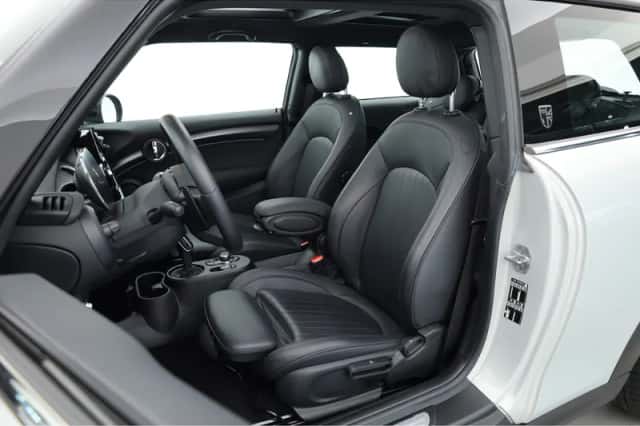 MINI Cooper S (2020) thumbnail 3