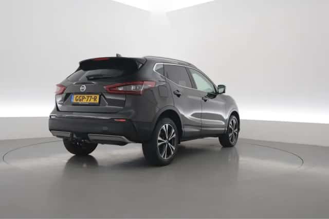 Nissan Qashqai (2021) thumbnail 2