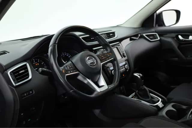 Nissan Qashqai (2021) thumbnail 6
