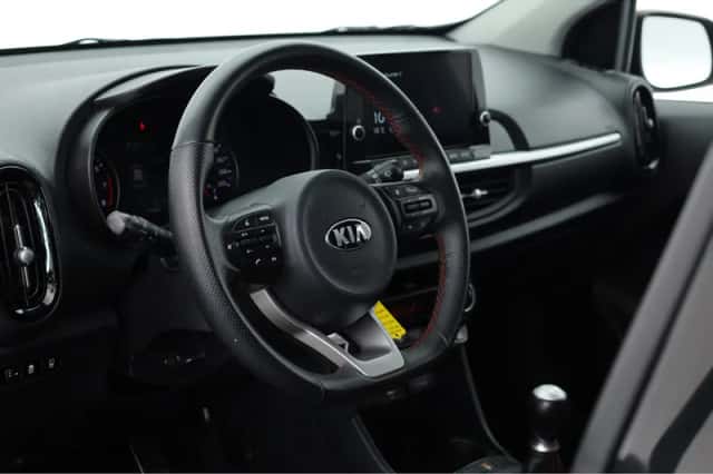 Kia Picanto (2021) thumbnail 5