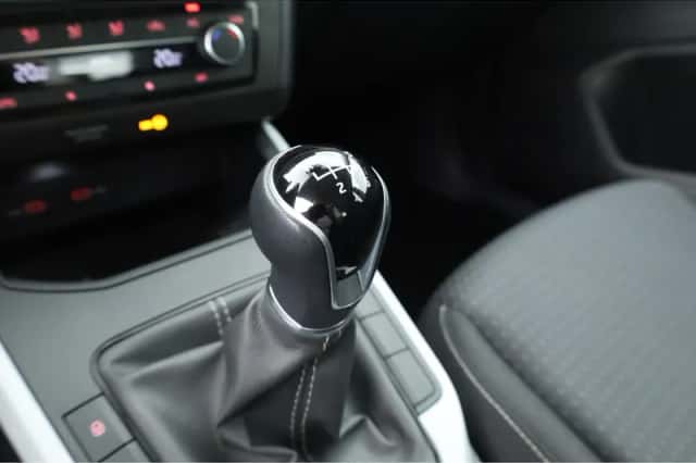 SEAT Arona (2022) thumbnail 6