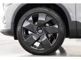 Volvo XC40 (2025) thumbnail 41
