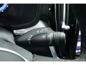 Volvo V60 (2022) thumbnail 14