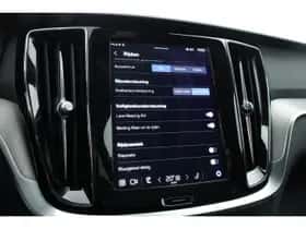 Volvo V60 (2022) thumbnail 23