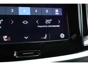 Volvo V60 (2022) thumbnail 26