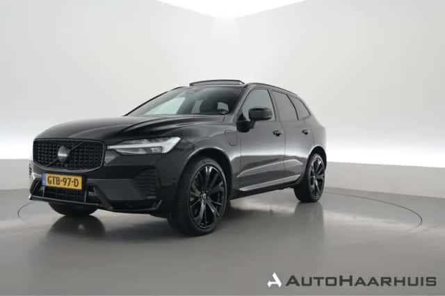 Volvo XC60 (2024) thumbnail 1