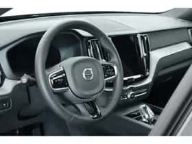 Volvo XC60 (2024) thumbnail 6
