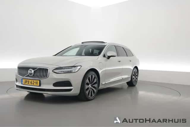 Volvo V90 (2021) thumbnail 1