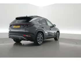 Hyundai Tucson (2021) thumbnail 2
