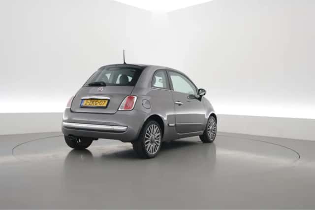 Fiat 500 (2015) thumbnail 2
