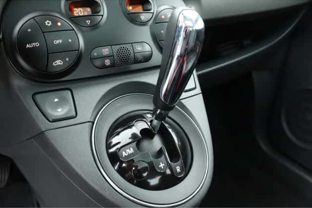 Fiat 500 (2015) thumbnail 6